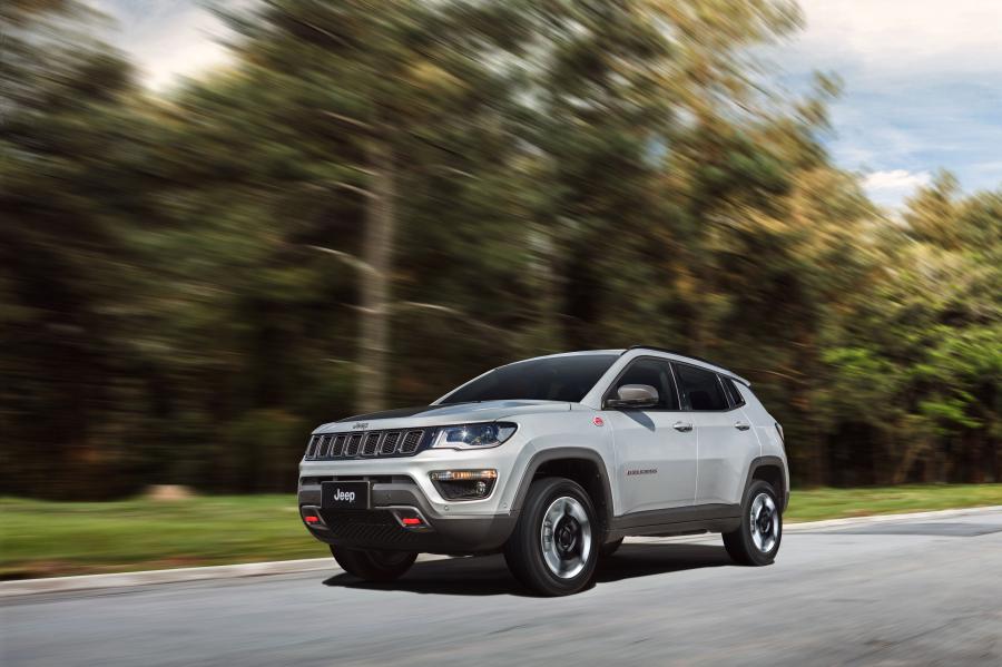  Jeep Compass Trailhawk 2016 года  (LA) (фото 15 из 27)